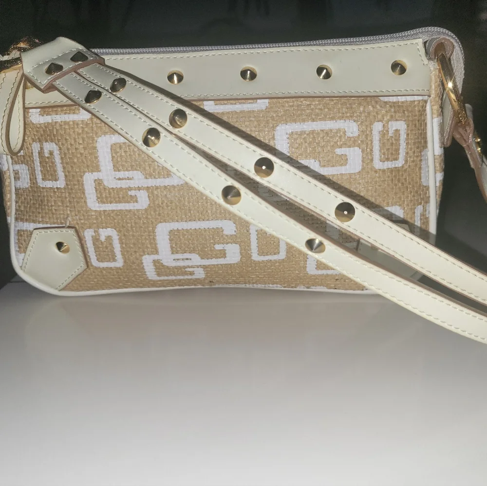 GUESS Y2K Natural Jute Purse